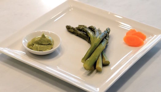 ASPARAGUS WITH AVOCADO’S CREAM