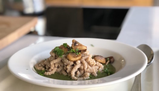 PASSATELLI CON FARINA DI CASTAGNE FUNGHI E SPINACI