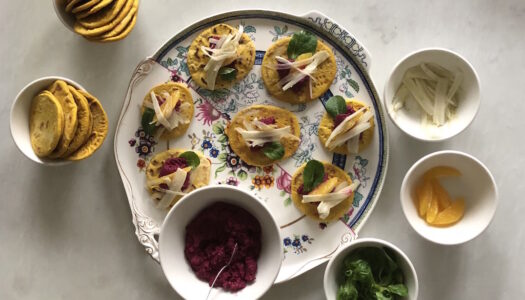 PIADINE ALLA CURCUMA CON PESTO DI RAPA